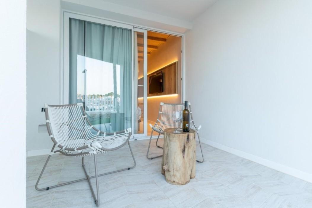 Lago Resort Menorca - Suites Del Lago Adults Only カラン・ボッシュ エクステリア 写真