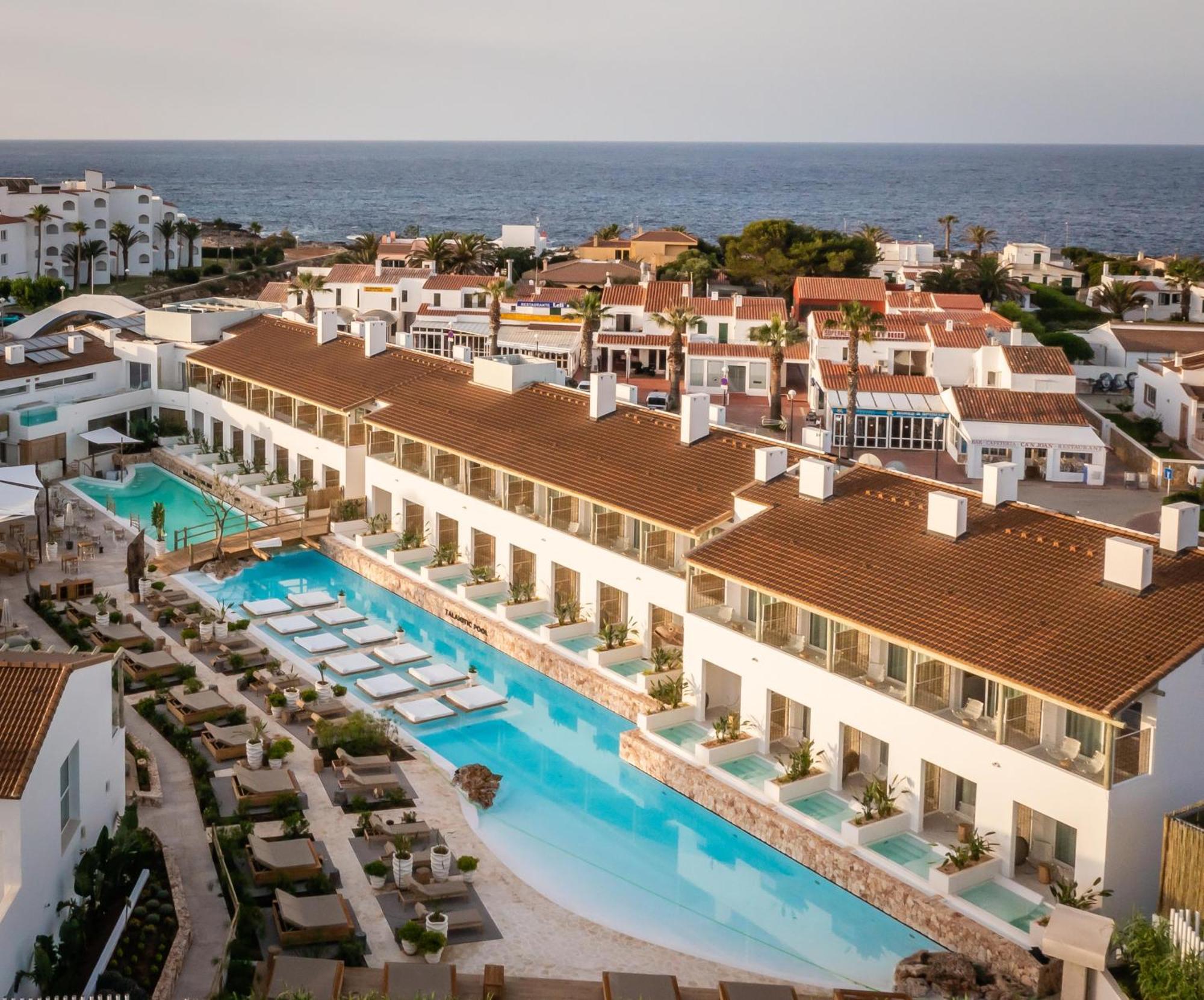 Lago Resort Menorca - Suites Del Lago Adults Only カラン・ボッシュ エクステリア 写真