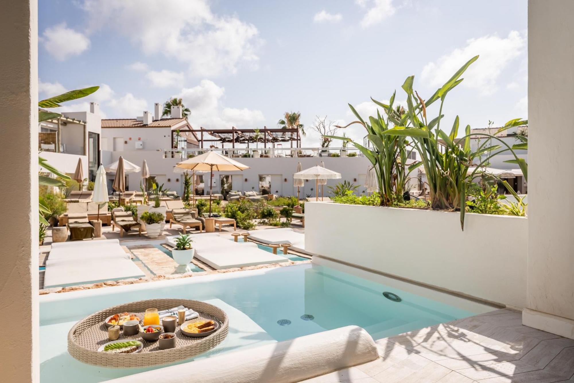 Lago Resort Menorca - Suites Del Lago Adults Only カラン・ボッシュ エクステリア 写真