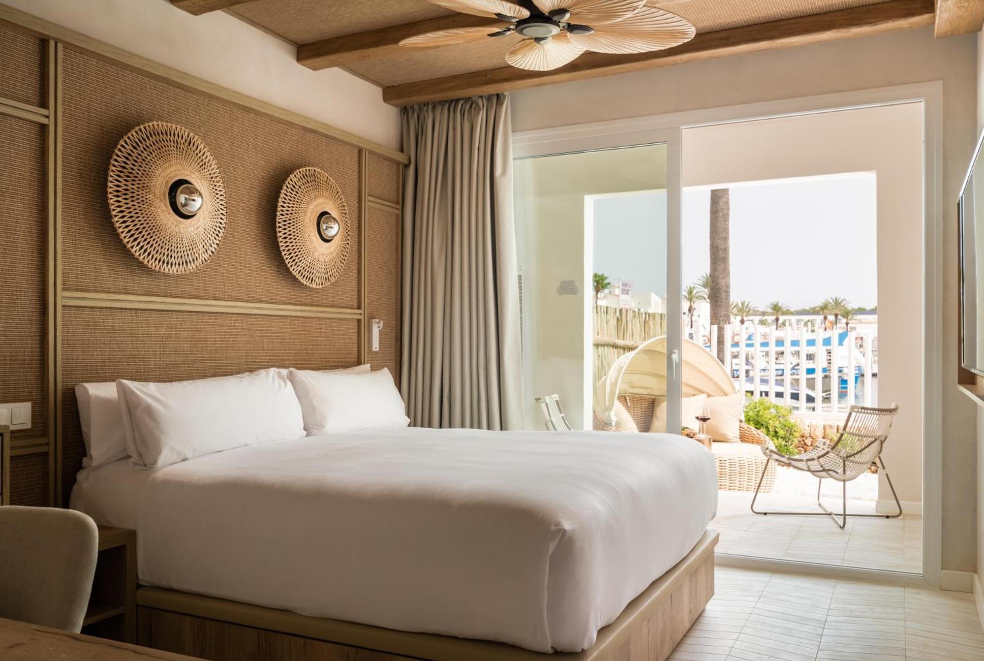Lago Resort Menorca - Suites Del Lago Adults Only カラン・ボッシュ エクステリア 写真