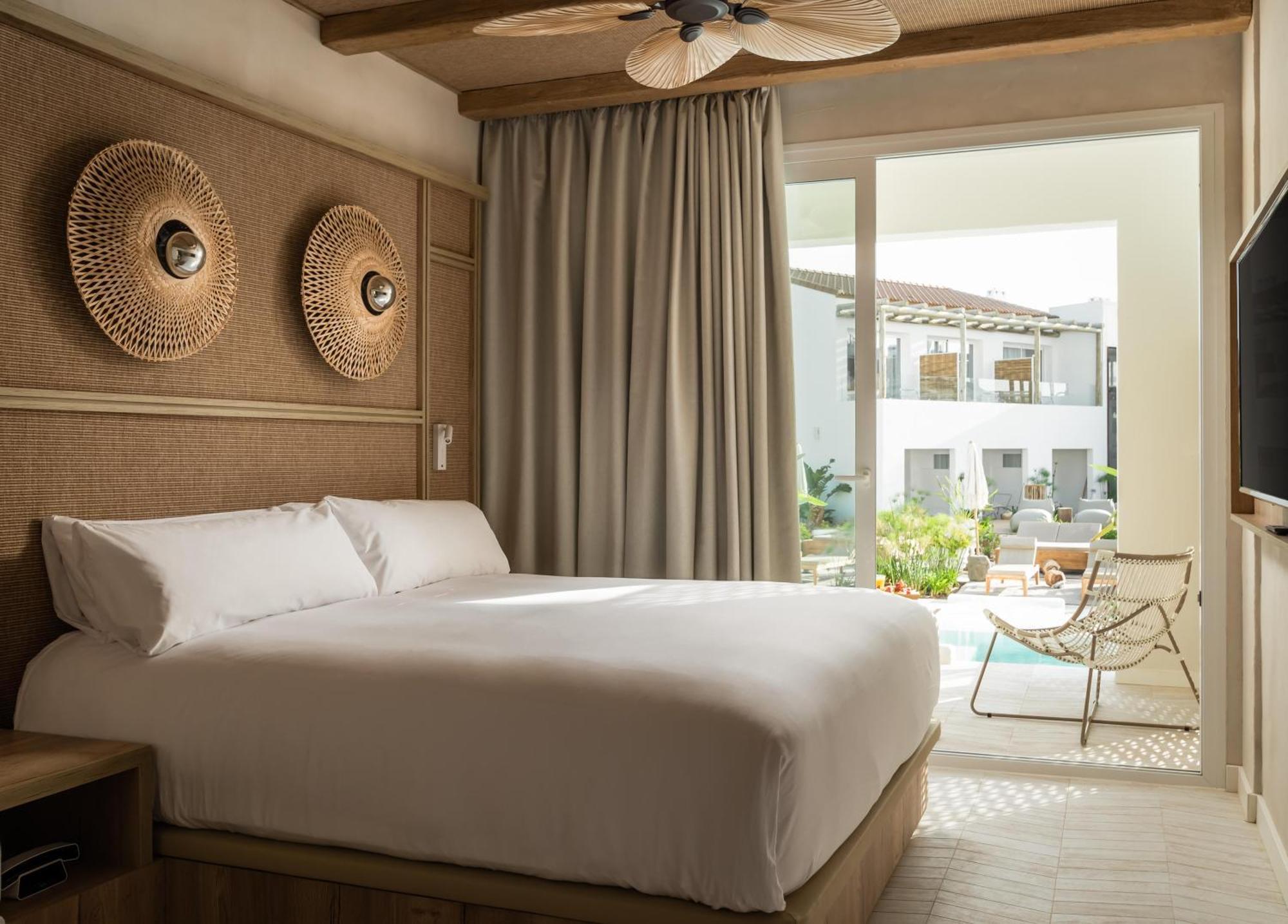 Lago Resort Menorca - Suites Del Lago Adults Only カラン・ボッシュ エクステリア 写真